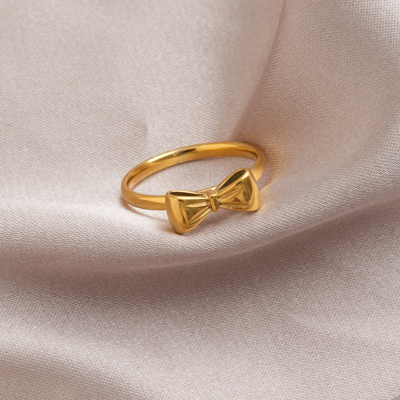 Charms | Bow 18K Gold Ring