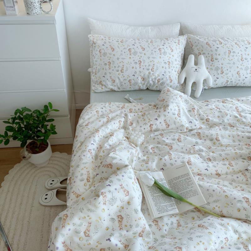 Home | Spring Bungalow Bedding Set