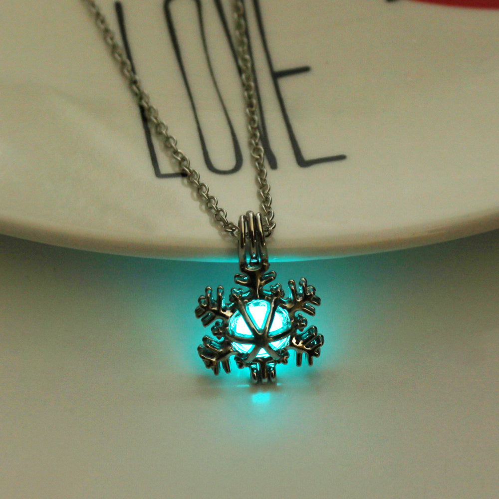 Luminary | Snowflake necklace