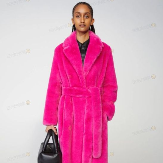 Plush | Emerald Coat