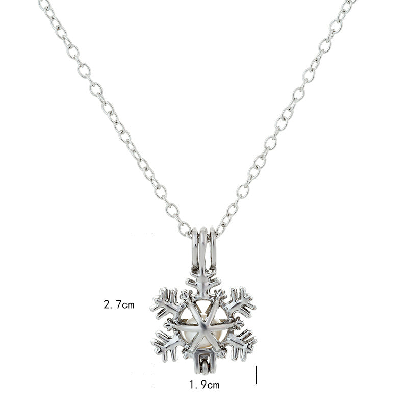 Luminary | Snowflake necklace