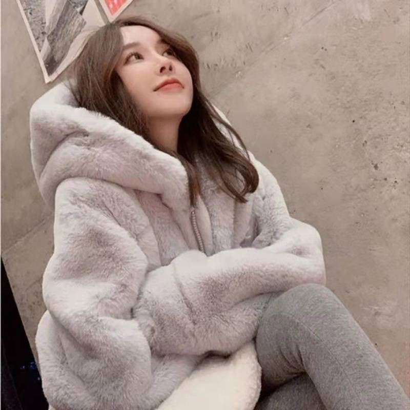 Wool | Plush Coat