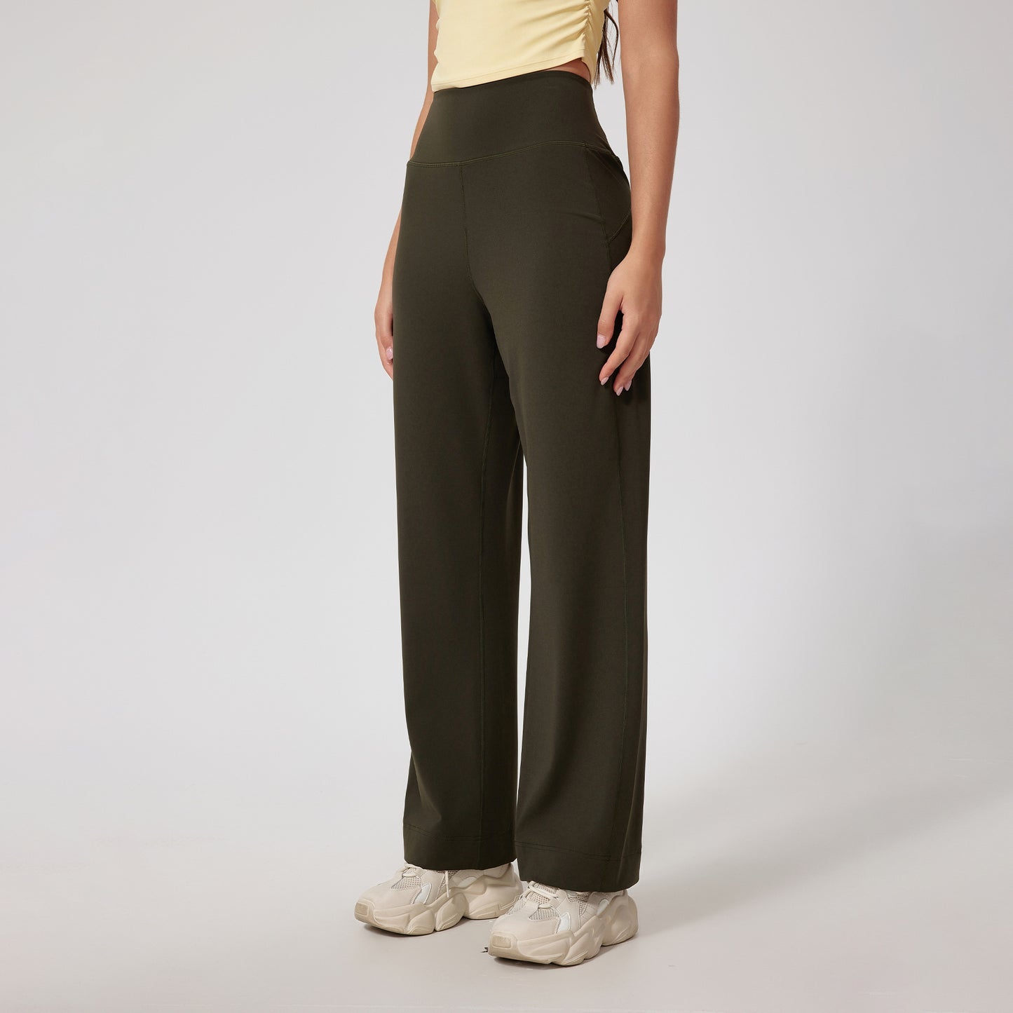 Nylon | Pants