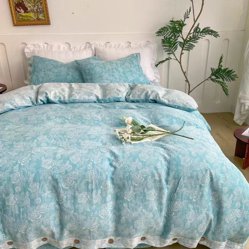 Home | Bungalow Quilt Set