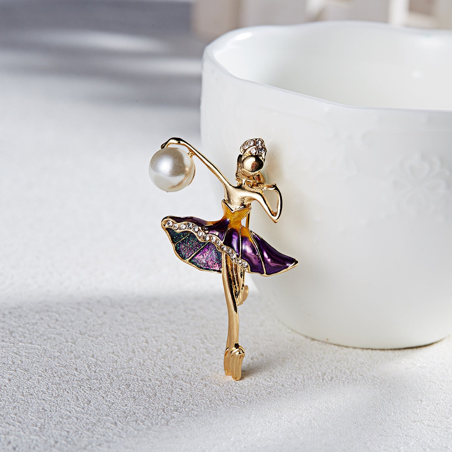 Charms | ballerina brooch