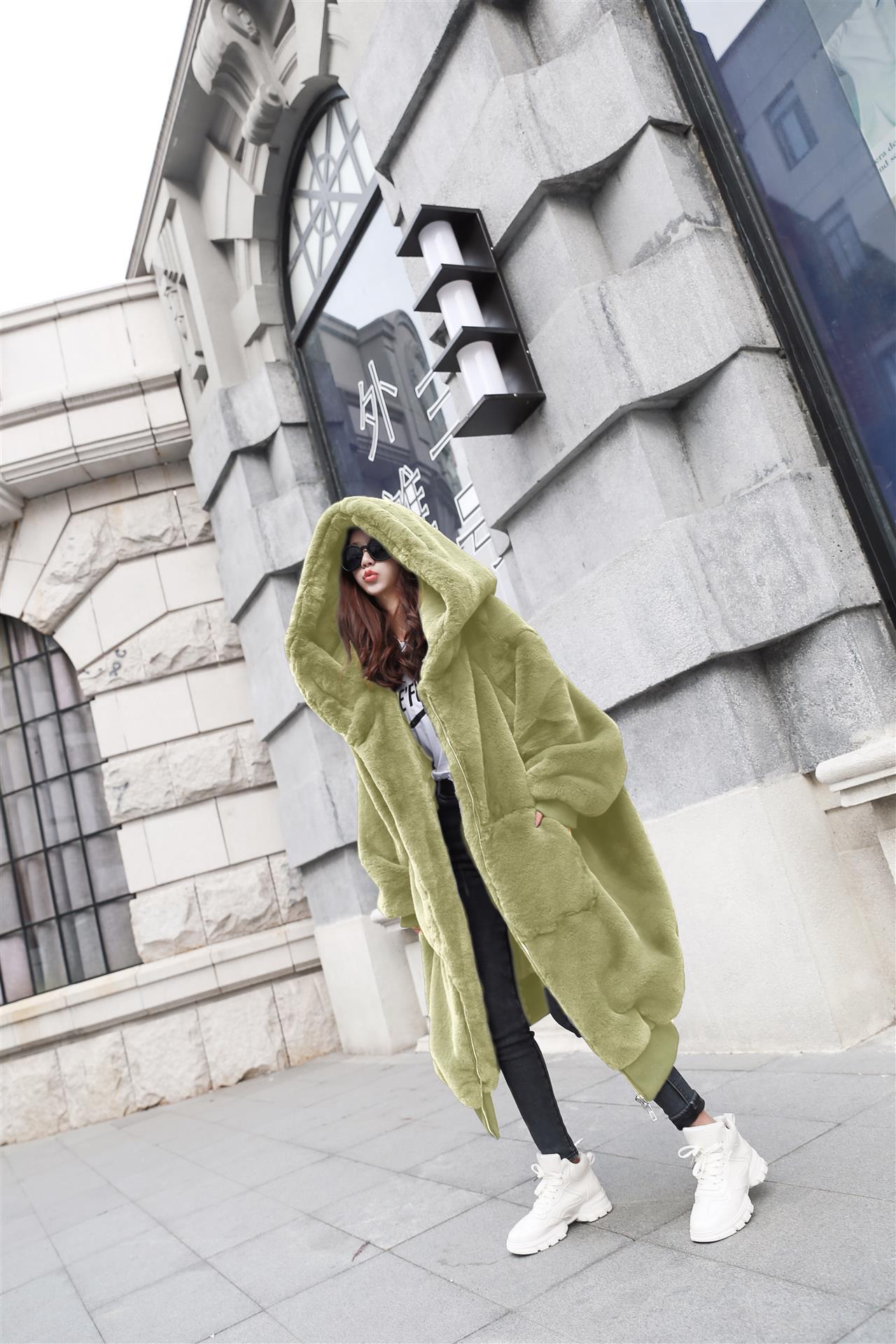 Plush | Hoodie