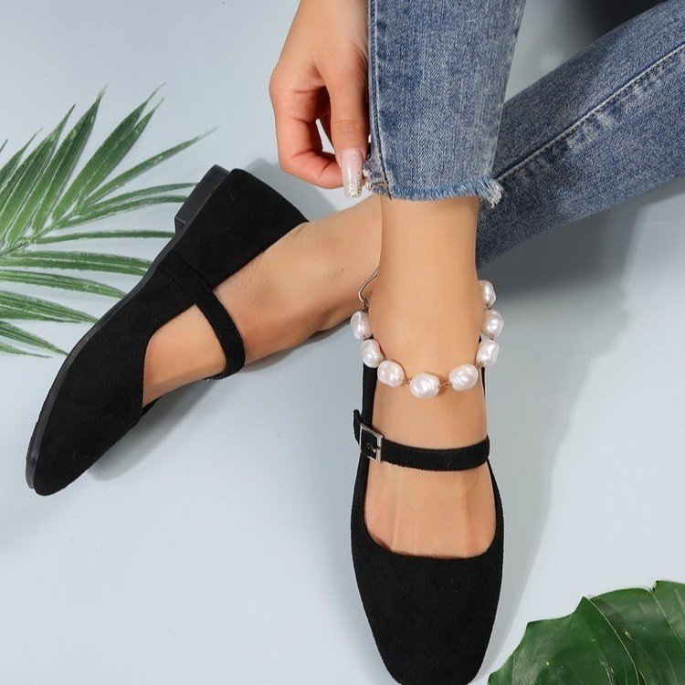 black ballet flats