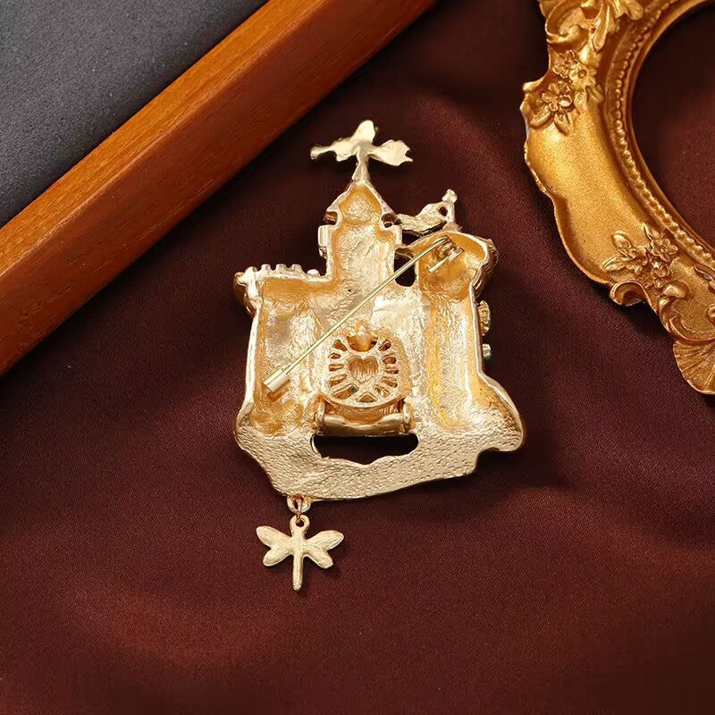 Charms | Coombs