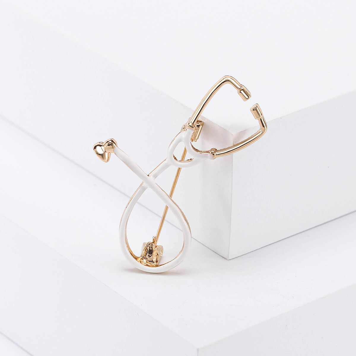 Charms | Stethoscope Brooch