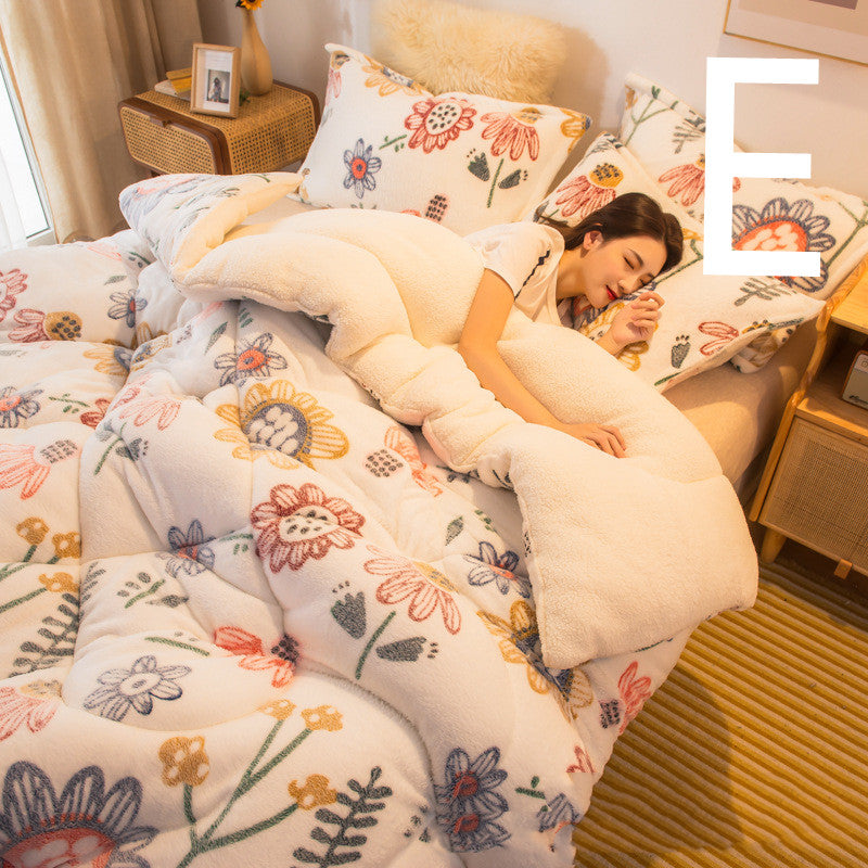 Home | Milk Cashmere Quilt