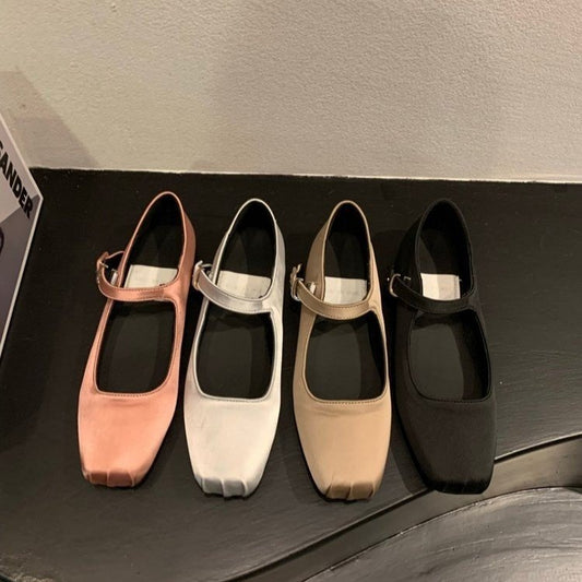 Street Ballet Flats