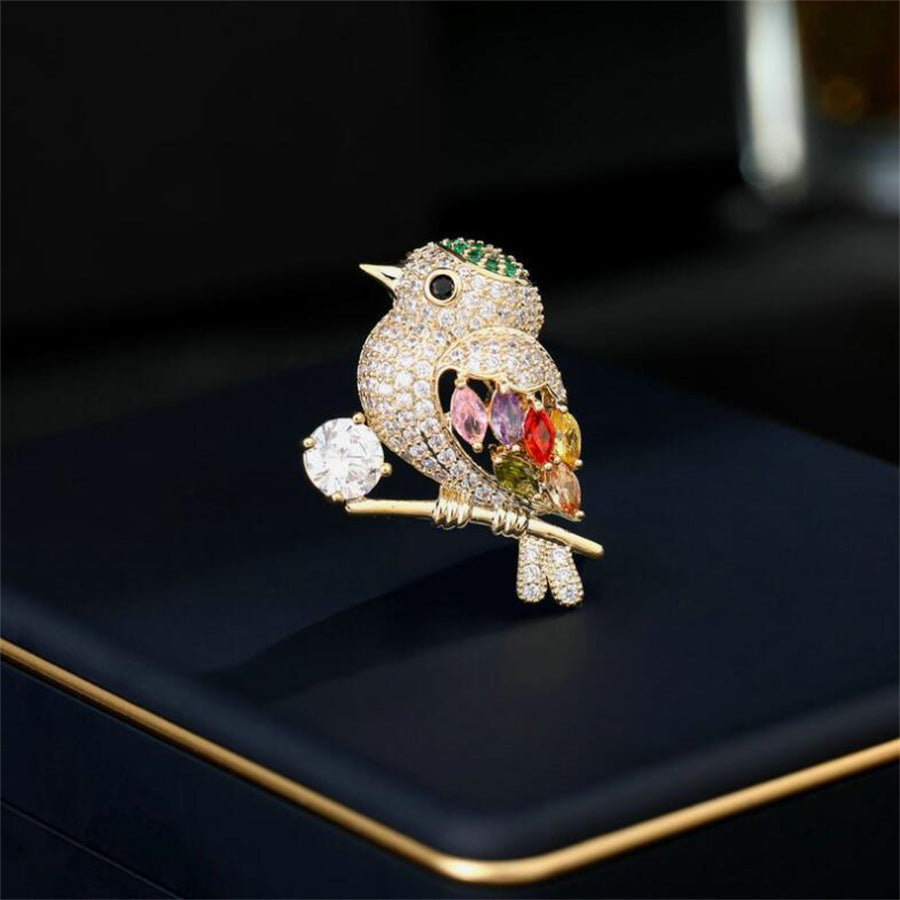 magpie brooch