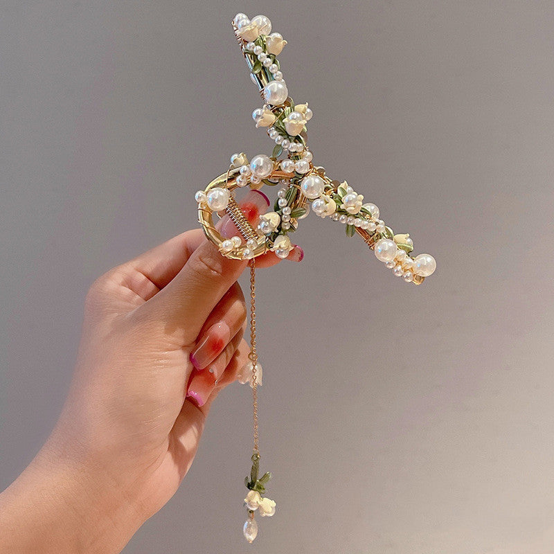 pearl claw clip