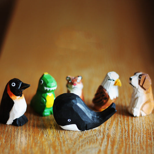 wildlife woodcarvings