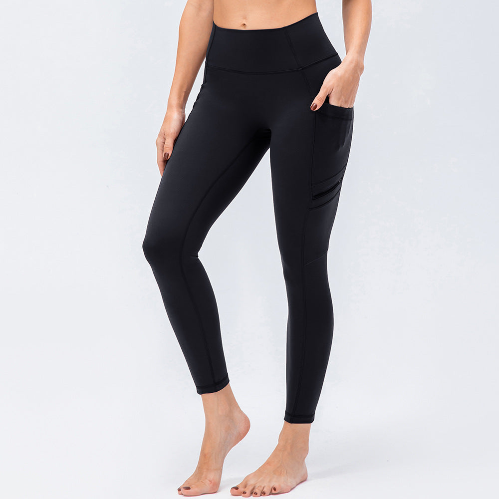 black leggings with pockets