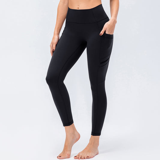 black leggings with pockets
